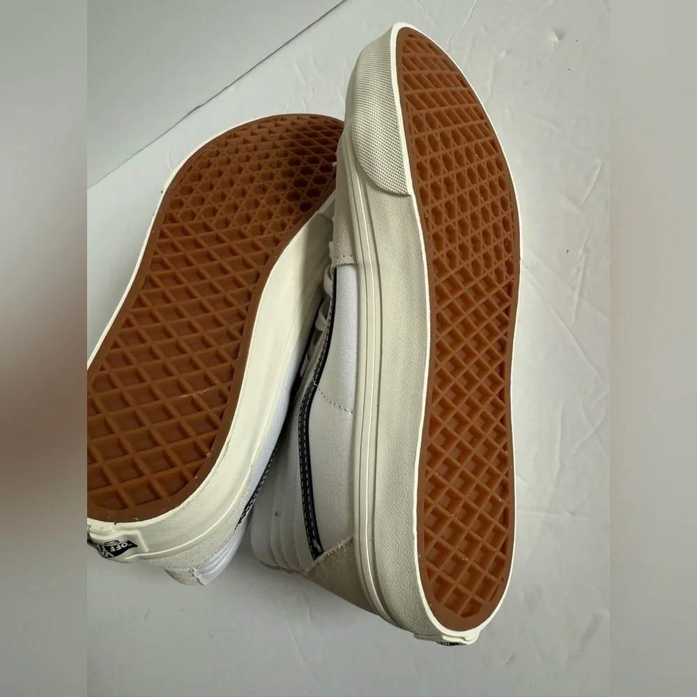 Vans juniors White and Tan Sneakers with Classic High-Top Design size 7